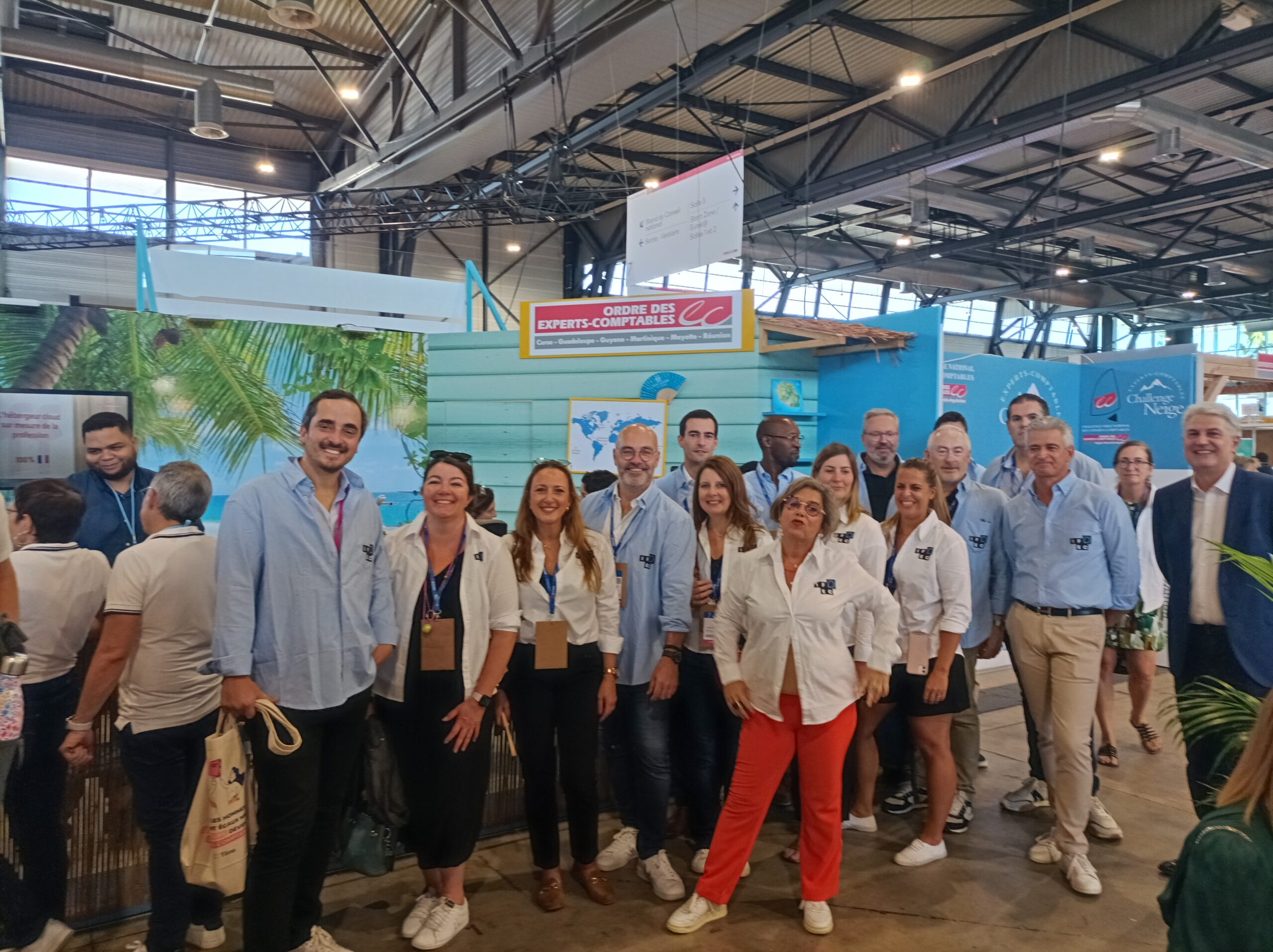 Groupe IFEC sur stand Ordre DT